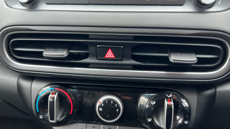 Hyundai Kona 1.0 TGDi 48V MHEV SE Connect 5dr Petrol Hatchback